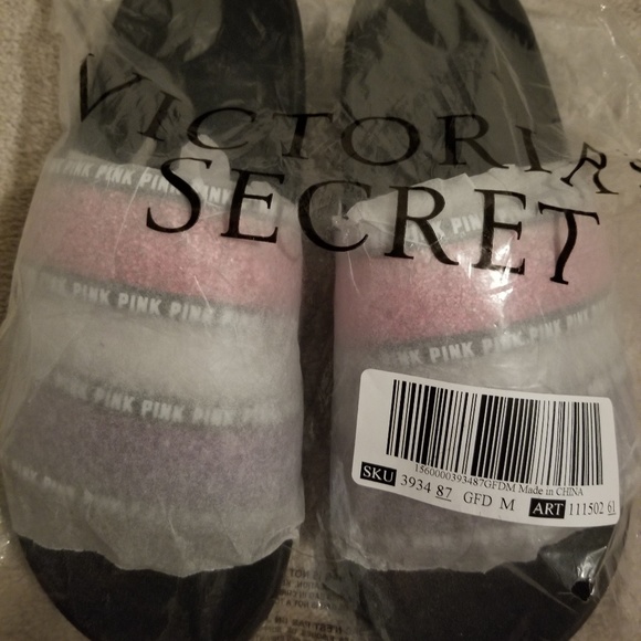 VS Pink Slides - Picture 2 of 2
